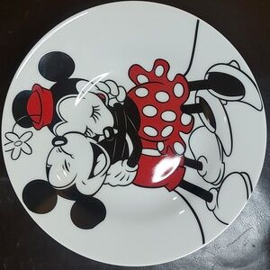 Disney MICKEY & MINNIE Hugging Bowl